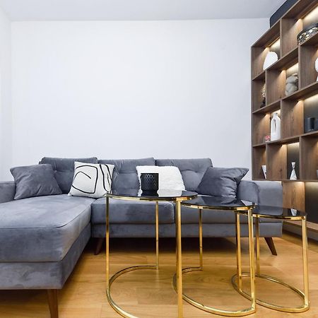 Divine & Delight Apartments نوفي ساد المظهر الخارجي الصورة