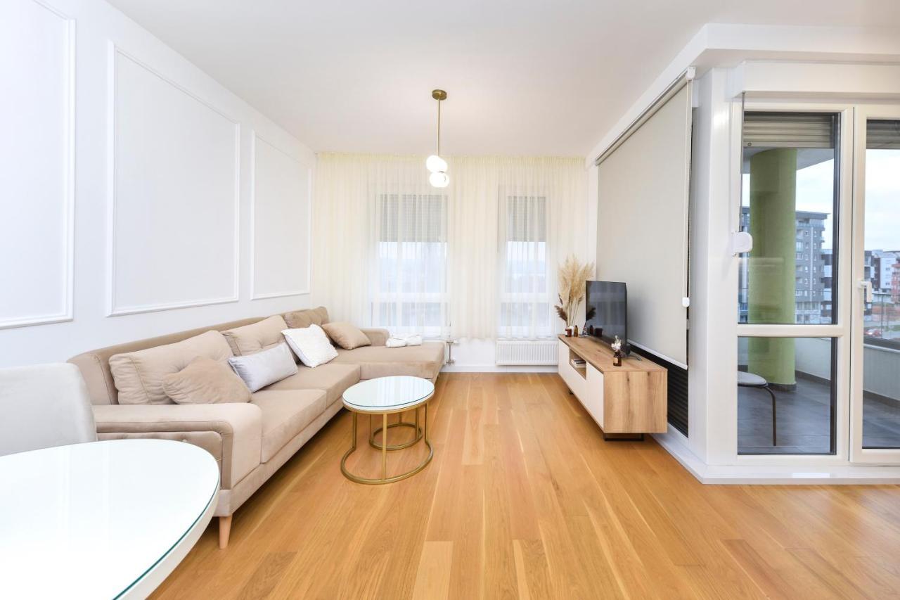 Divine & Delight Apartments نوفي ساد المظهر الخارجي الصورة
