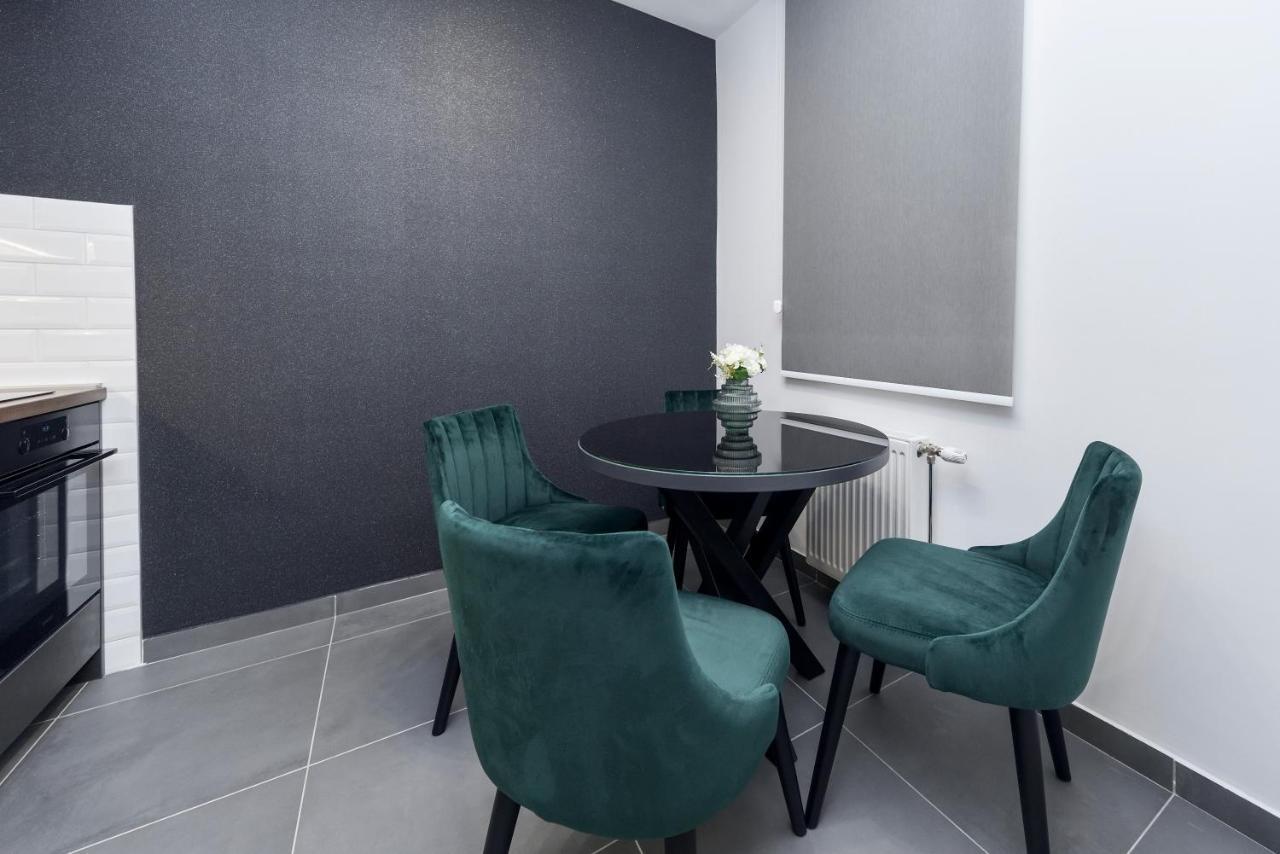 Divine & Delight Apartments نوفي ساد المظهر الخارجي الصورة
