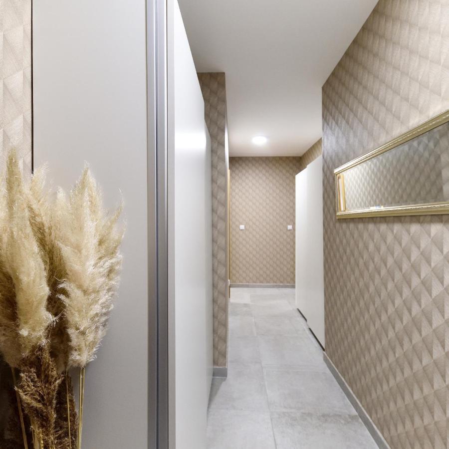 Divine & Delight Apartments نوفي ساد المظهر الخارجي الصورة